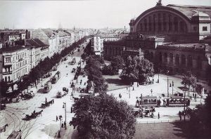 640px-Anhalter_Bahnhof_und_Askanischer_Platz